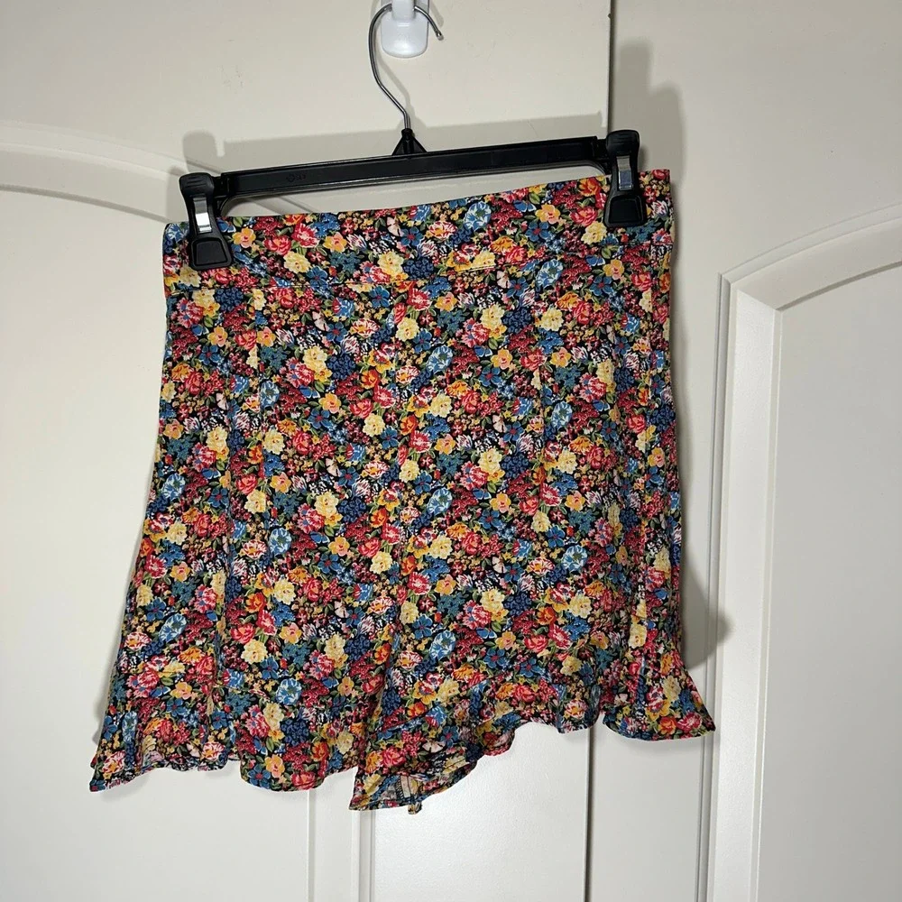 Sezane Dorian Ruffled Hem Short in Sunflowers High Waist 36 or 4 Womens Floral